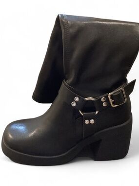 Madden NYC BY Steve Madden Black Women's Buckle Platform Ankle Boots